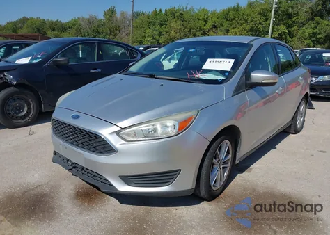 2015 Ford Focus Se z USA, uszkodzony, nr VIN 1FADP3F24FL379735